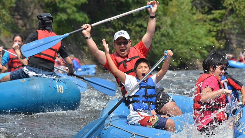 Rafting adventure experience near Blueridge Mountain Rental